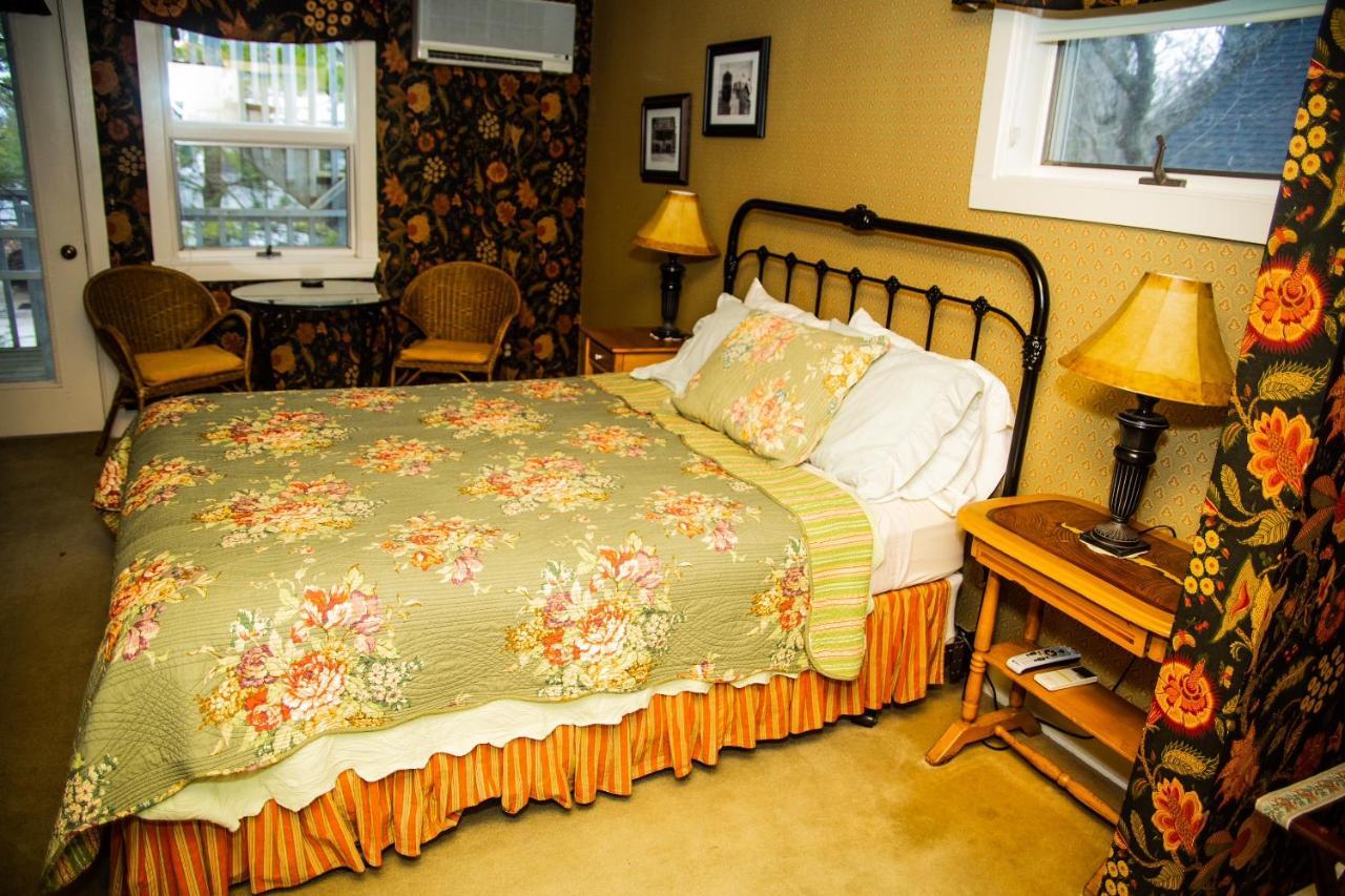 Sylvan Inn Bed & Breakfast グレンアーバー エクステリア 写真