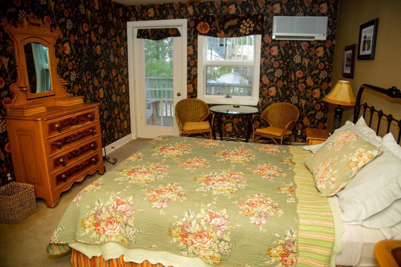 Sylvan Inn Bed & Breakfast グレンアーバー エクステリア 写真