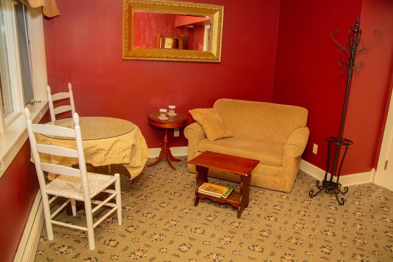 Sylvan Inn Bed & Breakfast グレンアーバー エクステリア 写真