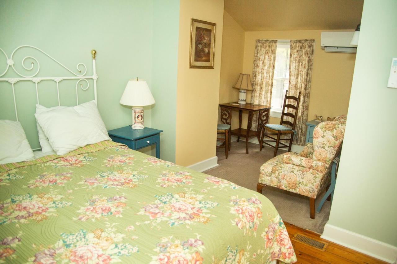 Sylvan Inn Bed & Breakfast グレンアーバー エクステリア 写真